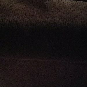 Meet your Posher, Ella